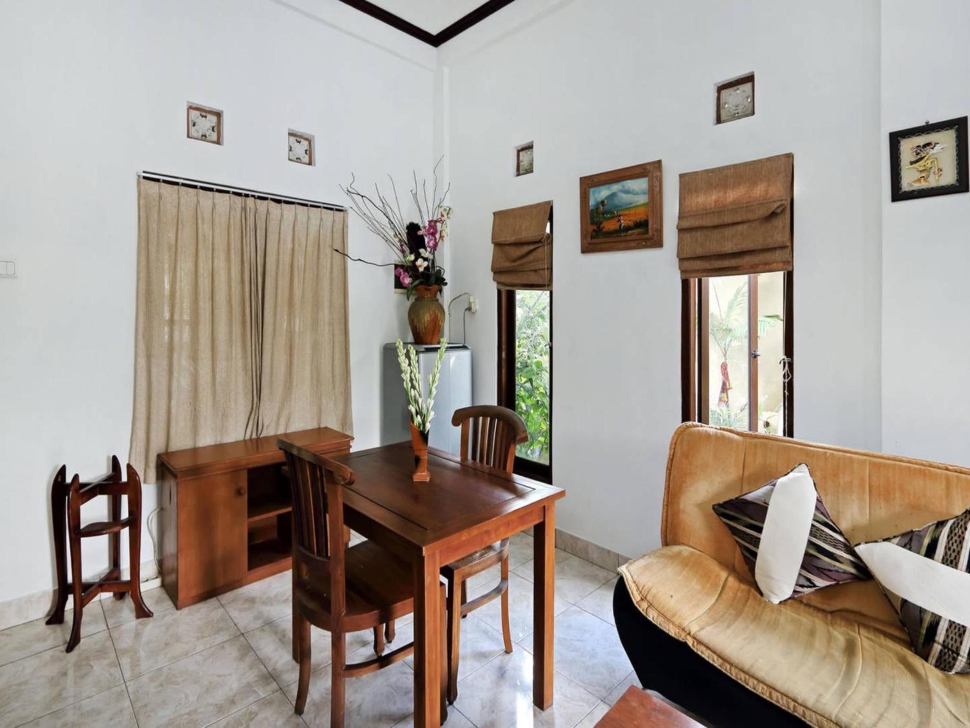 Rumah Akira Seminyak Exterior foto